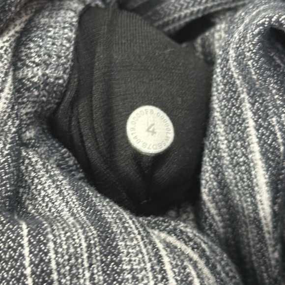 Lululemon Align Crop 21" *Cross Waist Mini Space Dye Herringbone Heathered Black - Picture 6 of 6